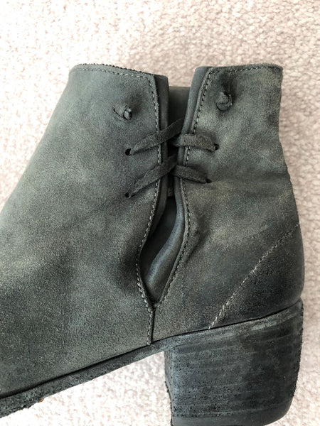 Gidigio Size 6 Gray Green Booties