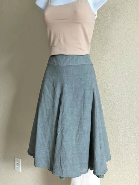 AKRIS Punto Size 10 Blue Swing Skirt