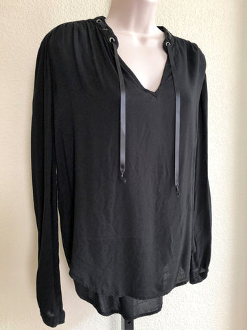 Bella Dahl for Anthropologie Size XS Black Grommet Top