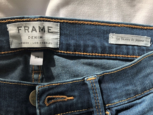 FRAME Size 8 Le Skinny Blue Jeans