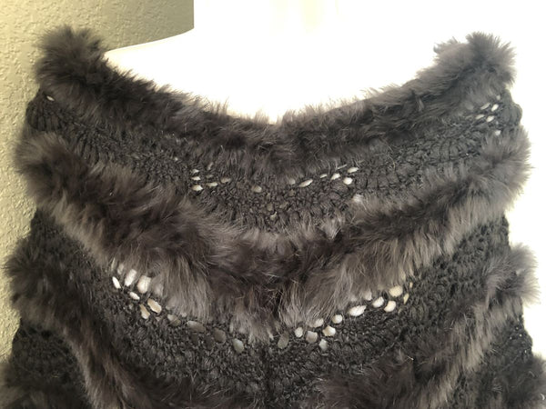 Donna Vinci Vintage Knit and Rabbit Fur Shawl