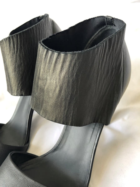 VINCE Size 9 Stephanie Black Leather Open Toe Heels