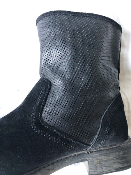 Sundance Size 7 Black Suede Boots - CLEARANCE