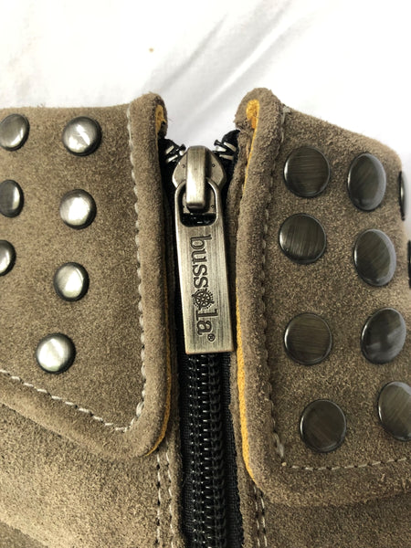 Bussola for Anthropologie Size 8.5 Enna Taupe Studded Bootie