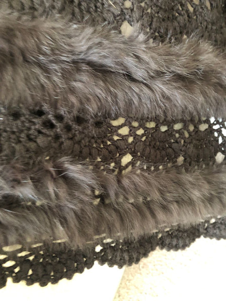 Donna Vinci Vintage Knit and Rabbit Fur Shawl