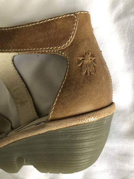 Fly London Size 6 Pats Gold Ankle Strap Sandals