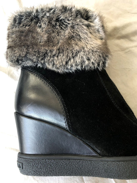 Aquatalia Size 5.5 - 6 NEW Fur Topped Wedge Boots