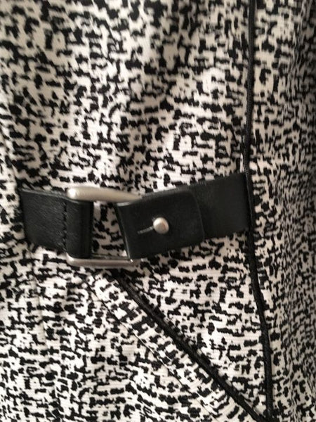 Etcetera Size 6 Black & White Pattern Skirt Suit - CLEARANCE