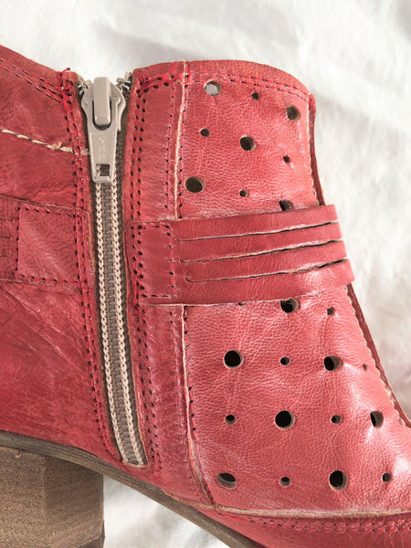 Khris Size 5.5 Red Leather Bootie