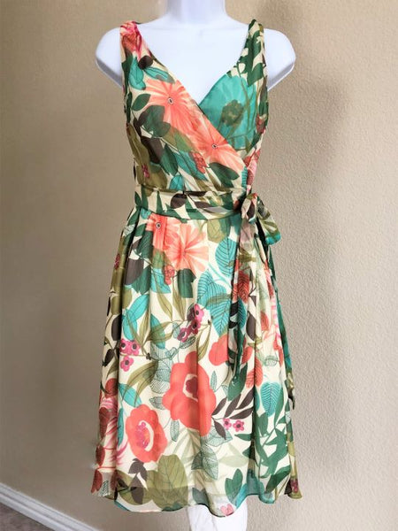 Beth Bowley Anthropologie Size 6 Floral Dress