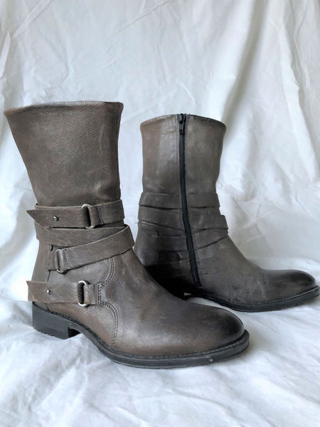 Vera Wang Lavender Size 6 Kippy Gray Brown Boots