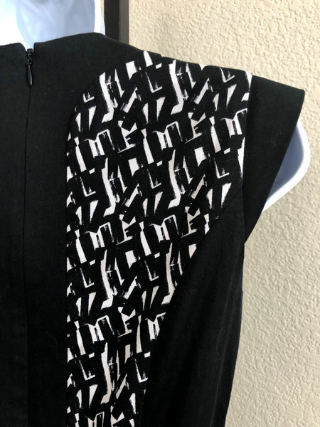 French Connection Size 2 Black and White Dress