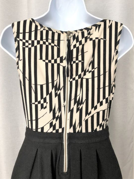 Anthro 9-H15 Size 2 Black and White Dress