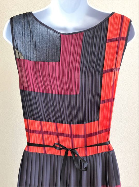 BCBGMaxazria LARGE Kyler Pleated Color Block Dress