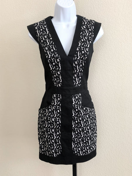 French Connection Size 2 Black and White Dress