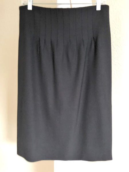 AKRIS Punto Size 10 Black Wool Skirt