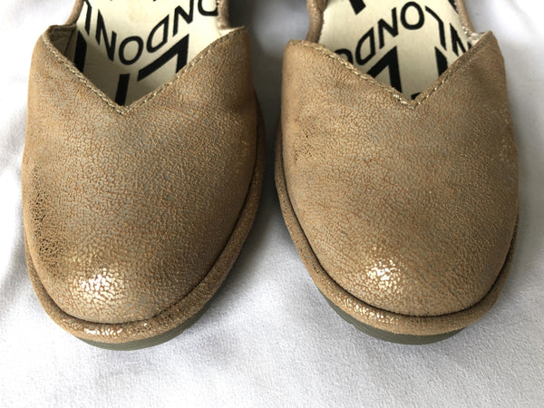 Fly London Size 6 Pats Gold Ankle Strap Sandals