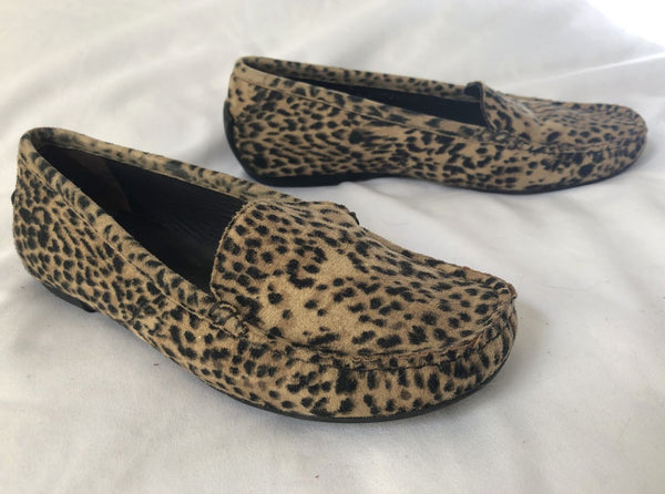 Stuart Weitzman Size 6.5 Suede Leopard Loafers