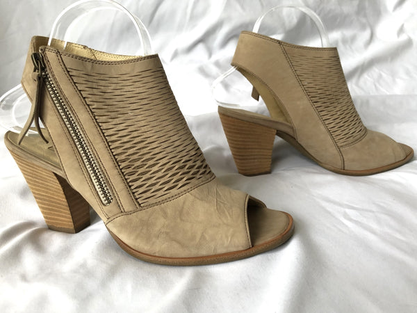 Paul Green Size 8 Cayanne Peep Toe Bootie