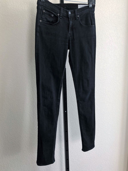 Rag & Bone Size 2 Dark Blue Skinny Jeans