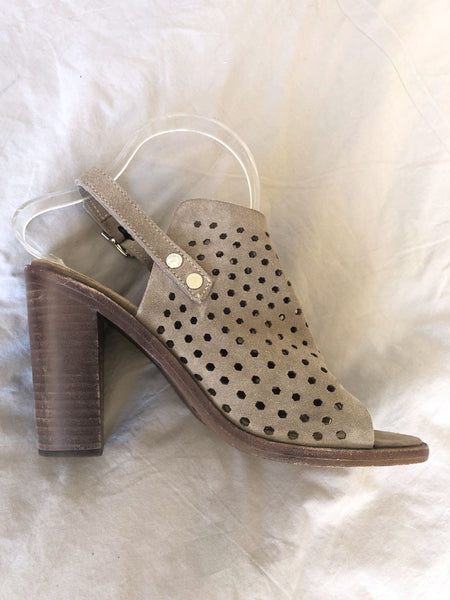 Rag & Bone Size 7.5 Wyatt Gray Suede Sandals