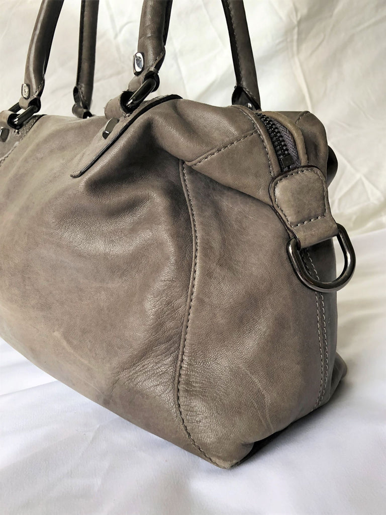 Dissona Black Leather Hobo Bag