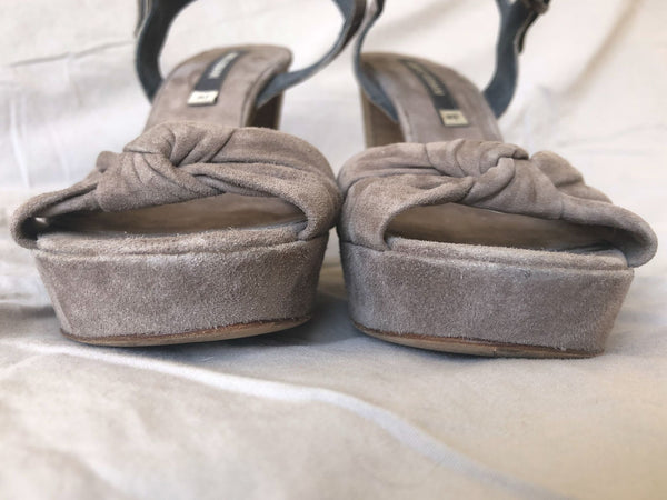 Alberto Fermani Size 8.5 Gray Suede Sandals