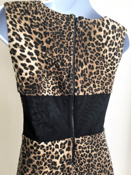 Alice + Olivia Size Small Leopard Print Dress