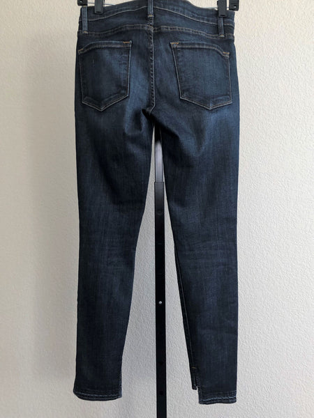 FRAME Size 2 Le Skinny De Jeanne Step Hem