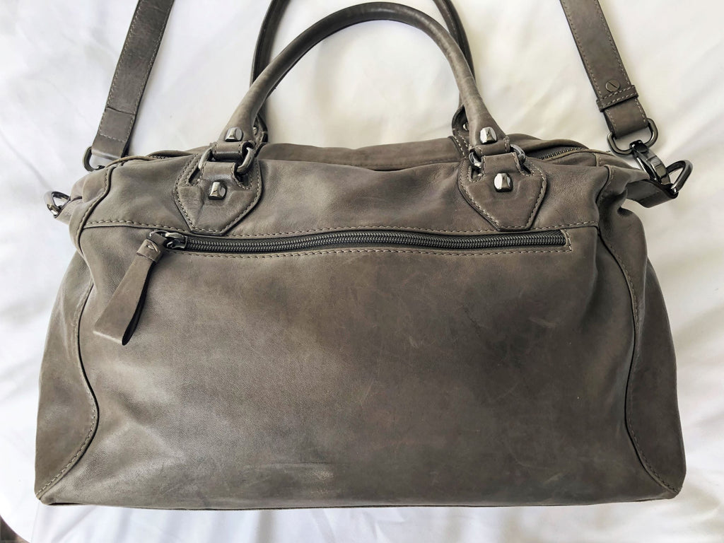 Dissona Italian Designer Gray Leather Bag – FABULUX