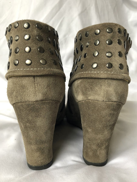 Bussola for Anthropologie Size 8.5 Enna Taupe Studded Bootie