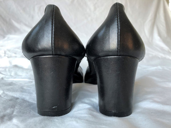 AGL Size 7 Black Leather Bow Pumps