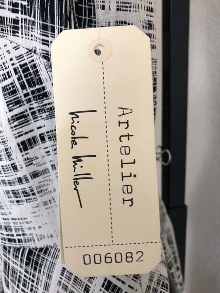 Nicole Miller Size 4 - NEW - Black and White Peplum Dress