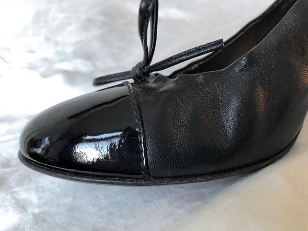 AGL Size 7 Black Leather Bow Pumps